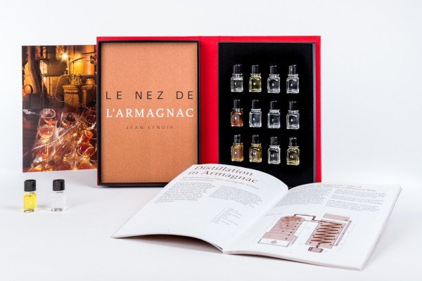 Armanyak Eğitim Koku Seti / Le Nez de l’Armagnac (12 Aromas)
